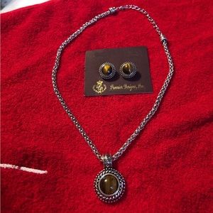 Necklace & Earring Set